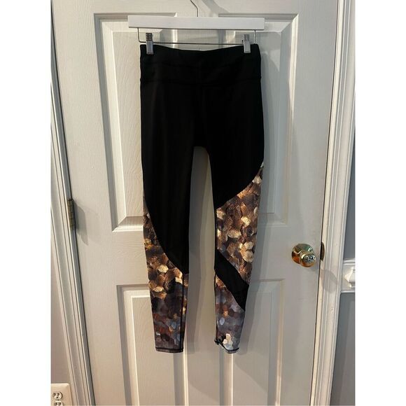 Athleta Asym Mesh Sonar Tight Leggings sz XS NWOT - Picture 3 of 10